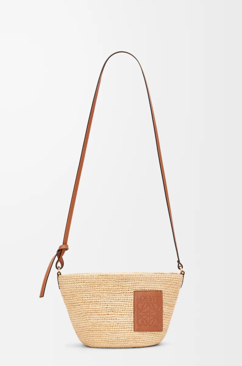 拉菲草和牛皮革 Slit Pochette 手袋