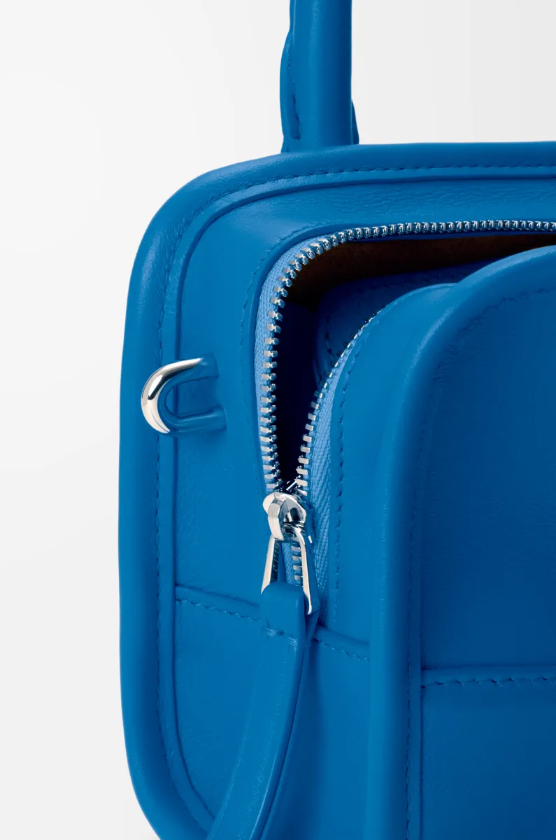 迷你柔软牛皮革 Amazona 180 手袋