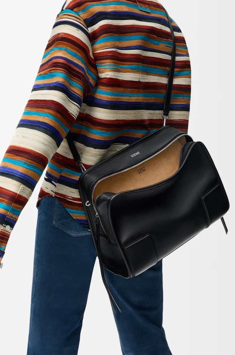 大号柔软牛皮革 Amazona 180 手袋