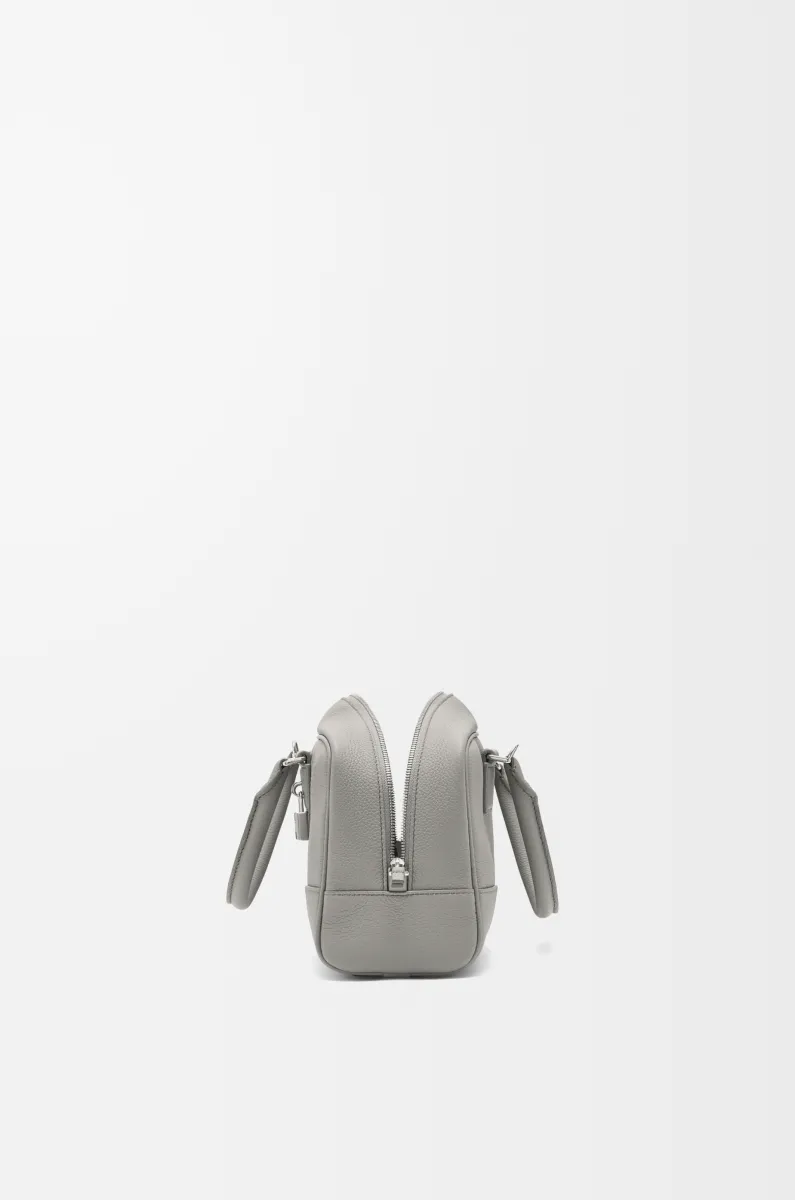 柔软粒面牛皮革 Amazona 23 手袋