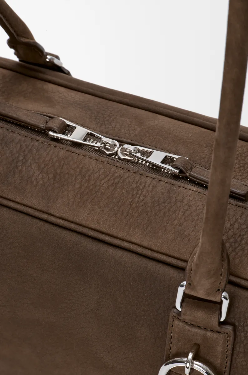 粒面牛巴革 Amazona 31 Cropped 手袋