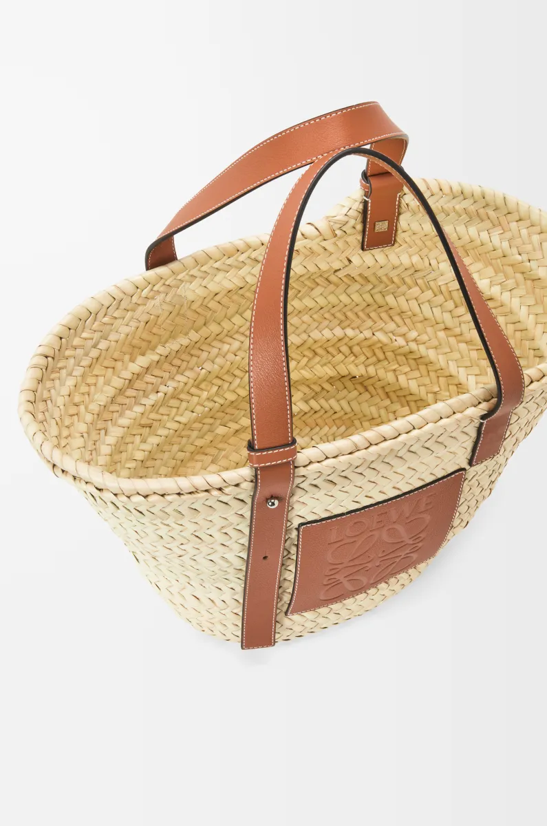 棕榈叶和牛皮革 Basket 手袋