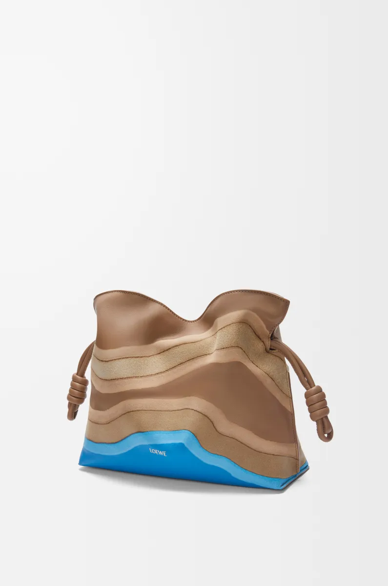 中号纳帕牛皮革 Flamenco 手拿包