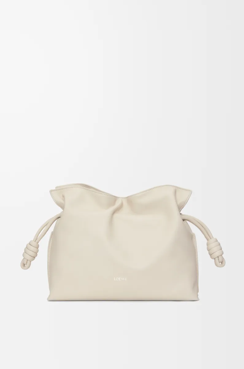 中号纳帕牛皮革 Flamenco 手拿包