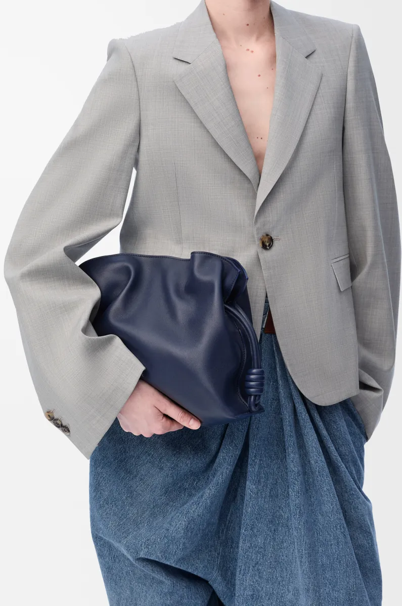 中号纳帕牛皮革 Flamenco 手拿包