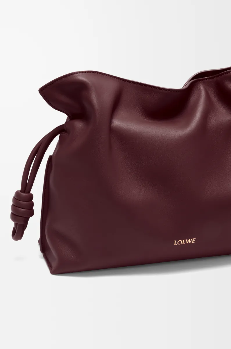 中号纳帕牛皮革 Flamenco 手拿包