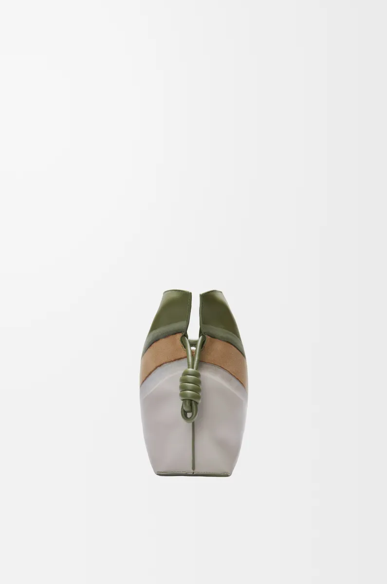 中号纳帕牛皮革 Flamenco 手拿包