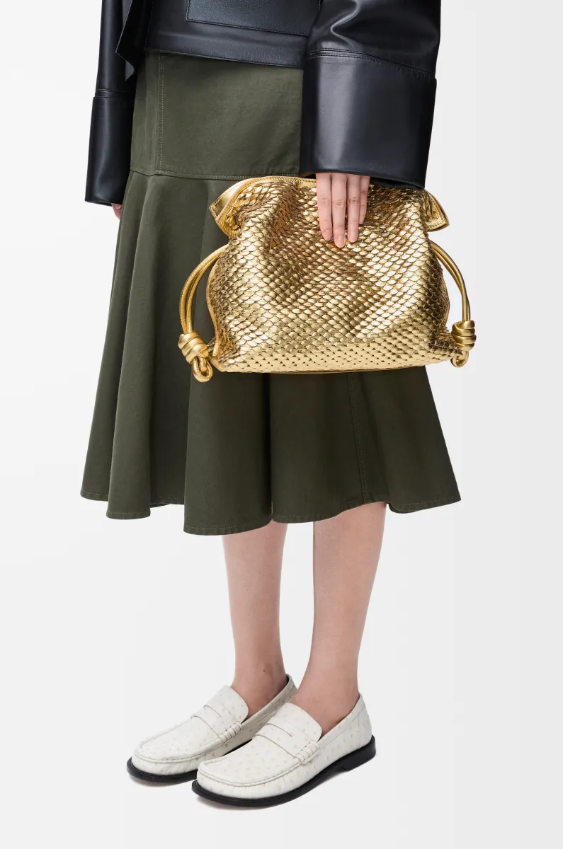 中号层压羊皮革 Flamenco 手拿包