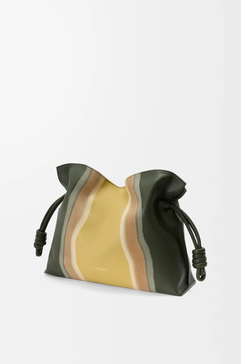 中号纳帕牛皮革 Flamenco Landscape 手拿包