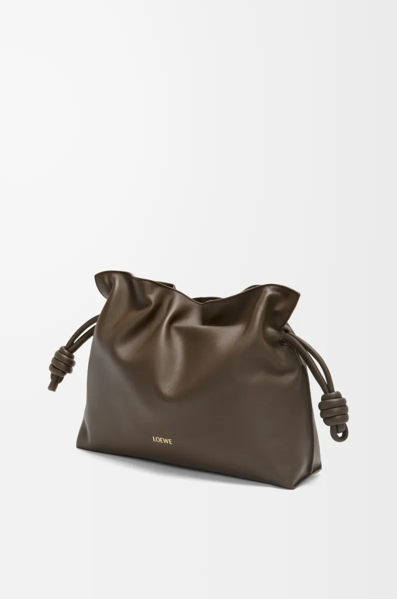 中号纳帕牛皮革 Flamenco 手拿包