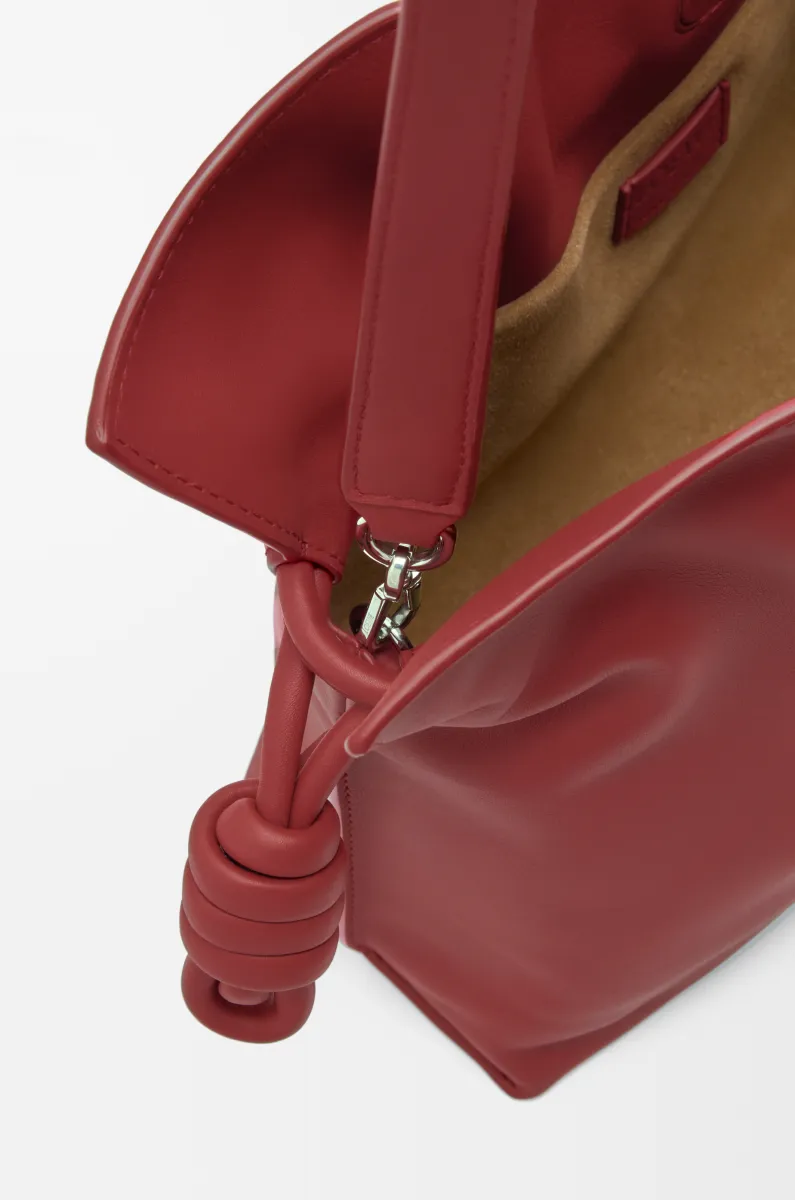 中号纳帕牛皮革 Flamenco 手拿包