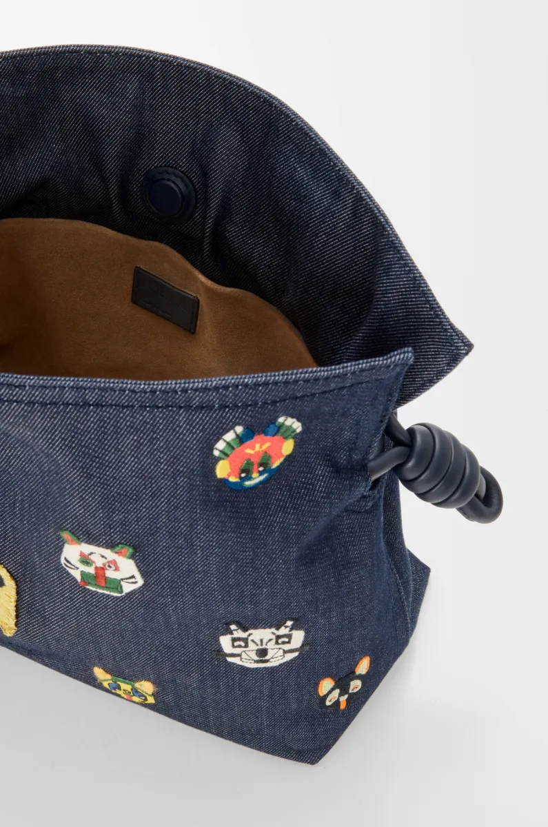 中号刺绣单宁布 Flamenco 手拿包