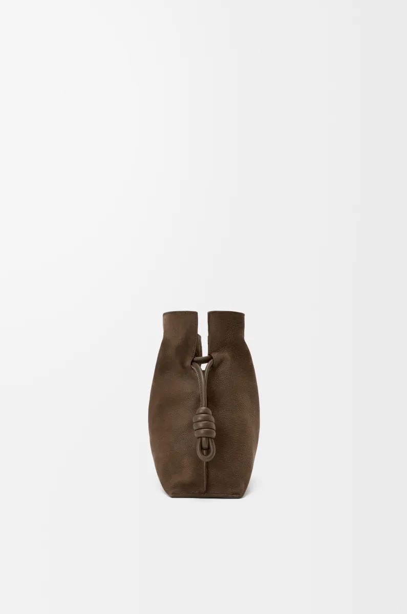 中号粒面牛巴革 Flamenco 手拿包