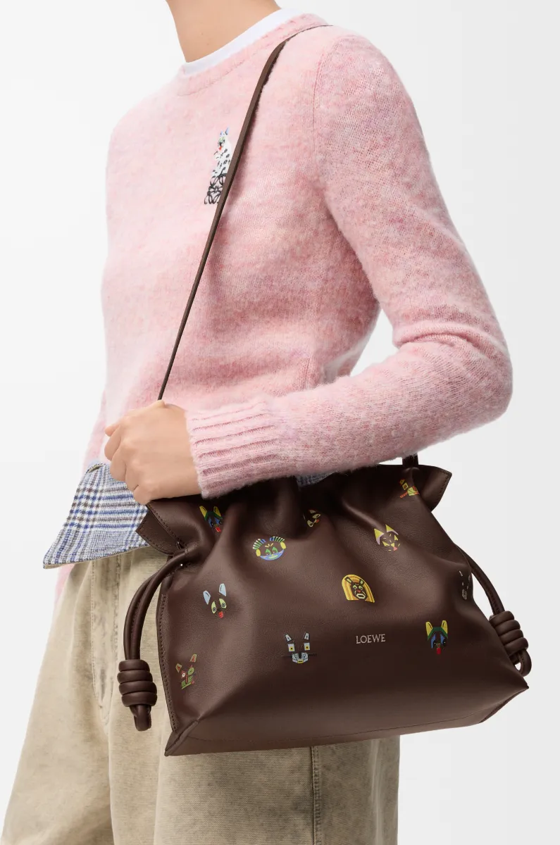 中号纳帕牛皮革 Flamenco 手拿包