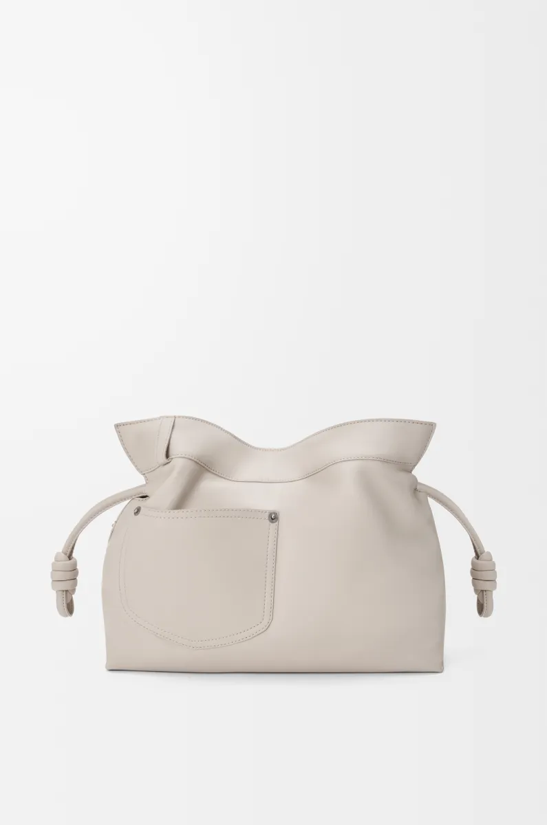 中号亮面牛皮革 Panta Flamenco 手拿包