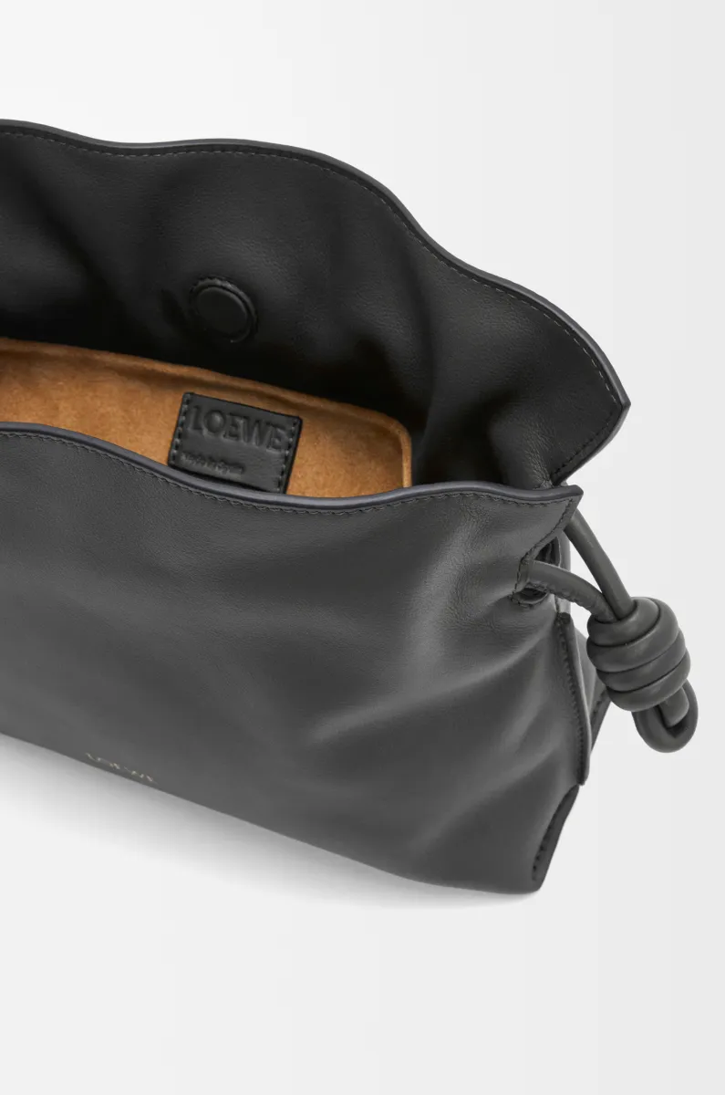 迷你纳帕牛皮革 Flamenco 手拿包