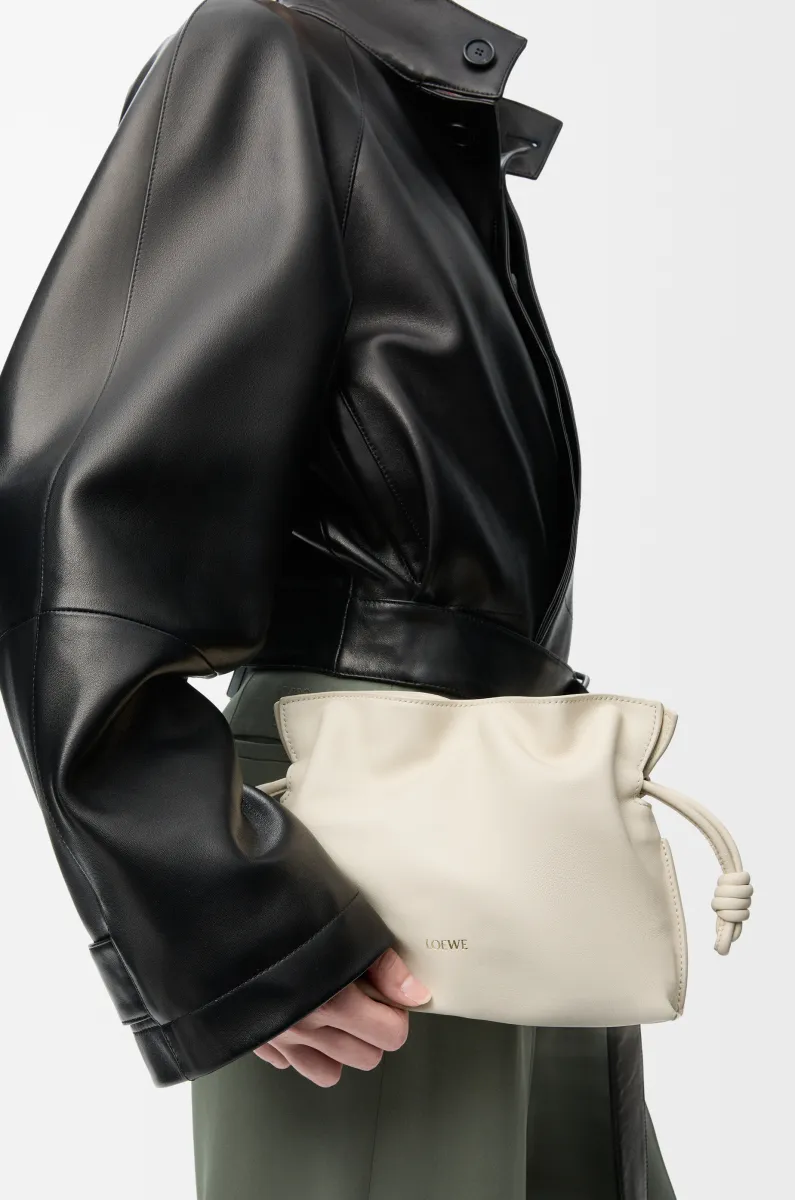 迷你纳帕牛皮革 Flamenco 手拿包