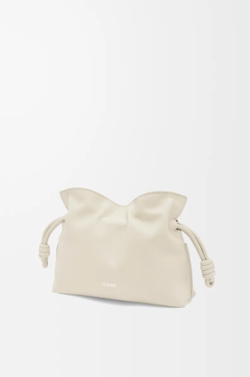 迷你纳帕牛皮革 Flamenco 手拿包