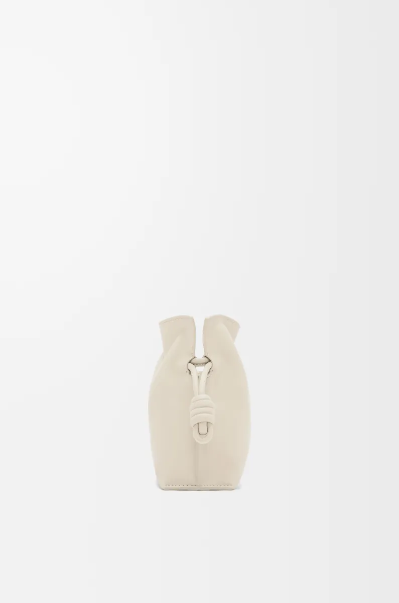 迷你纳帕牛皮革 Flamenco 手拿包