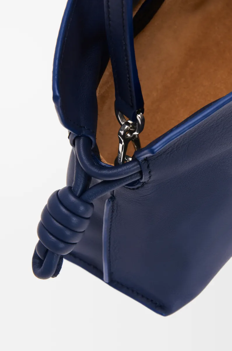 迷你纳帕牛皮革 Flamenco 手拿包