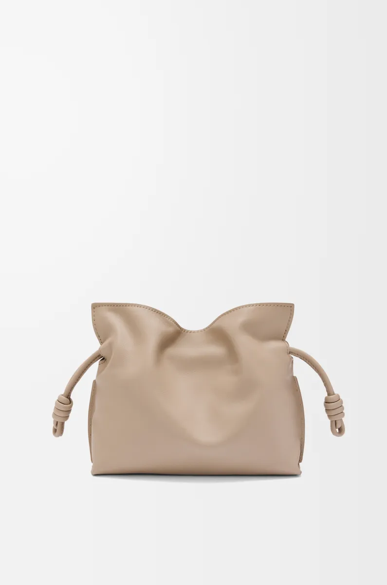 迷你纳帕牛皮革 Flamenco 手拿包