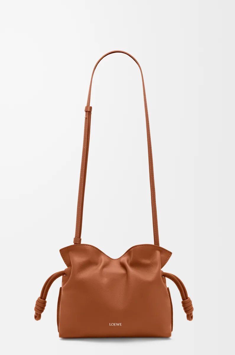 迷你纳帕牛皮革 Flamenco 手拿包