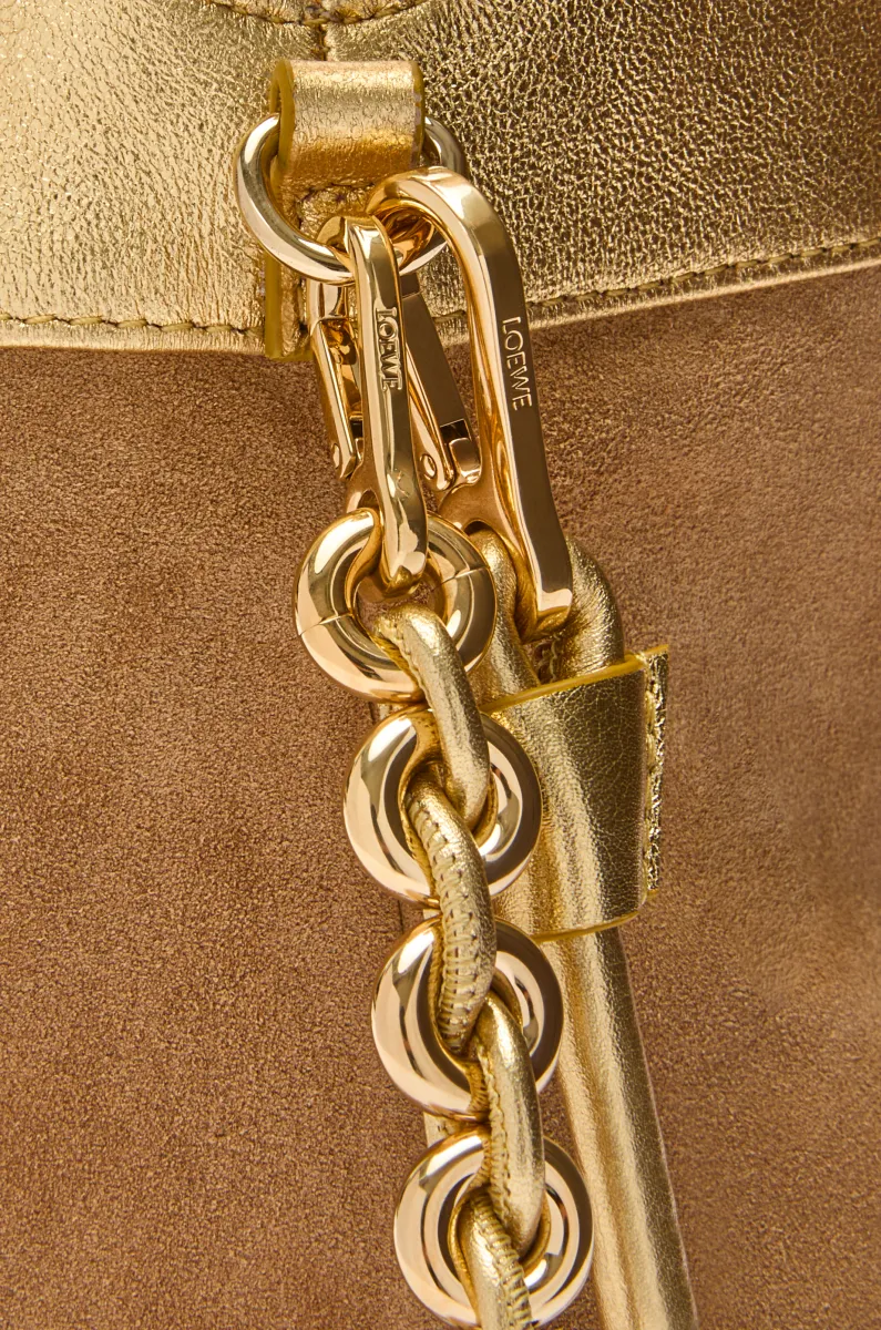 中号层压羊皮革 Flamenco Purse 手拿包