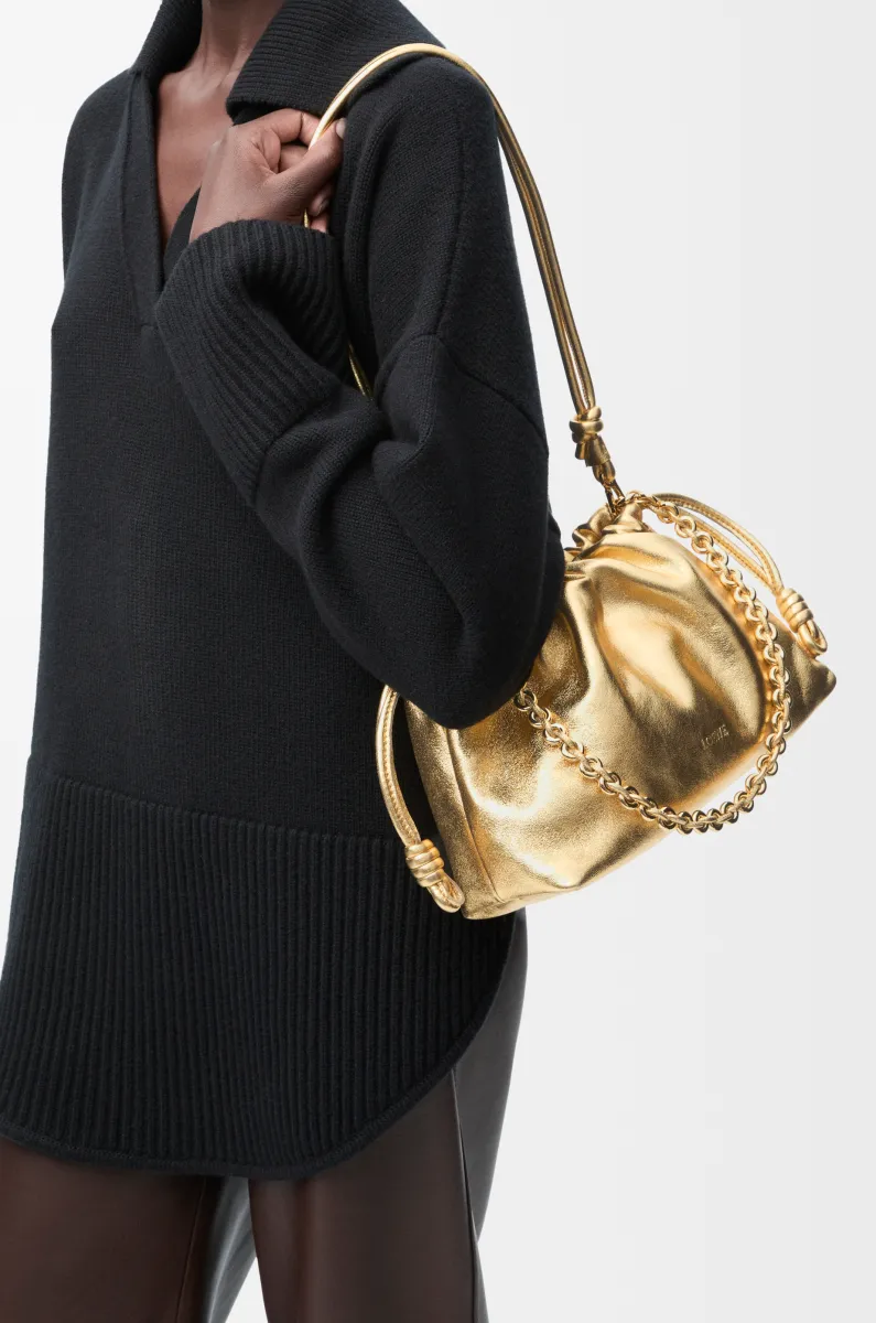 中号层压羊皮革 Flamenco Purse 手拿包