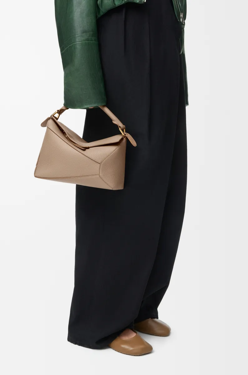 小号柔软粒面牛皮革 Puzzle 手袋