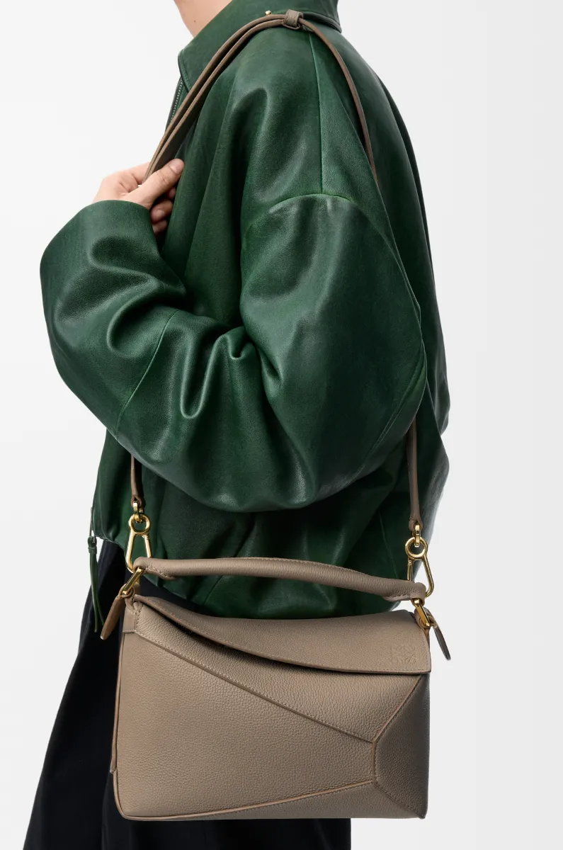 小号柔软粒面牛皮革 Puzzle 手袋