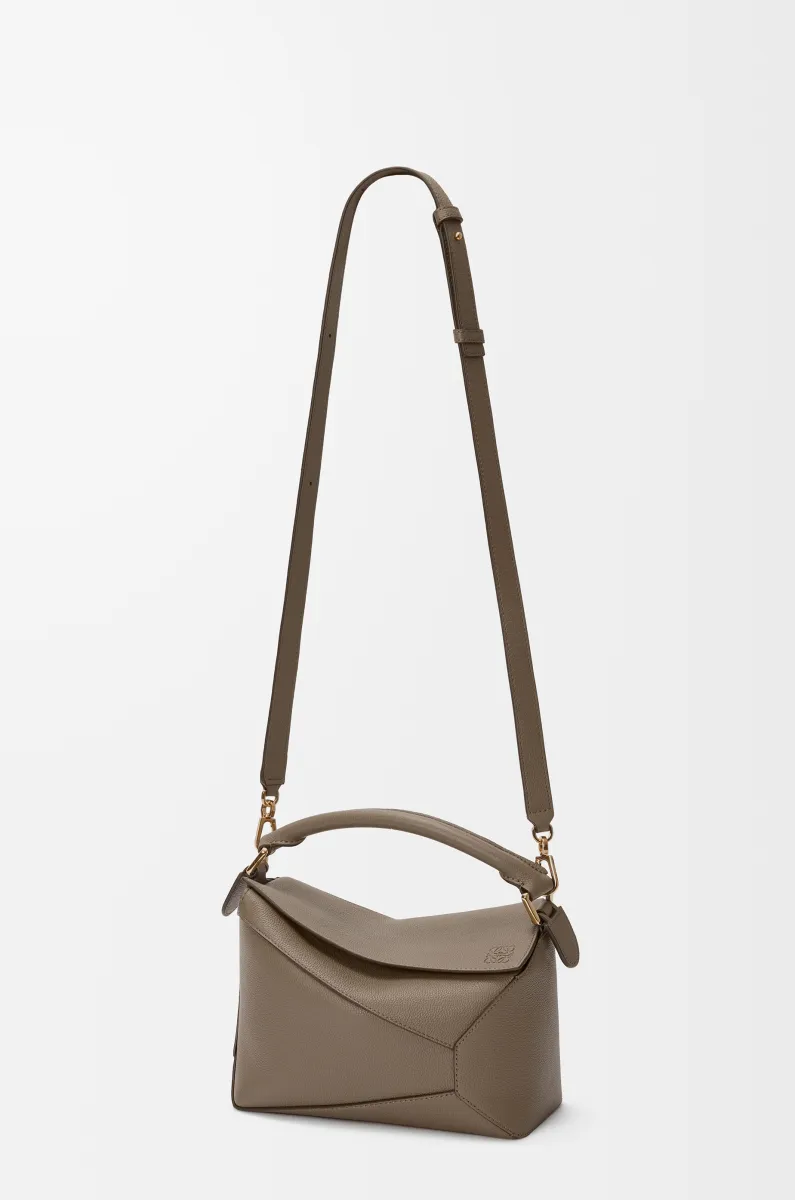 小号柔软粒面牛皮革 Puzzle 手袋