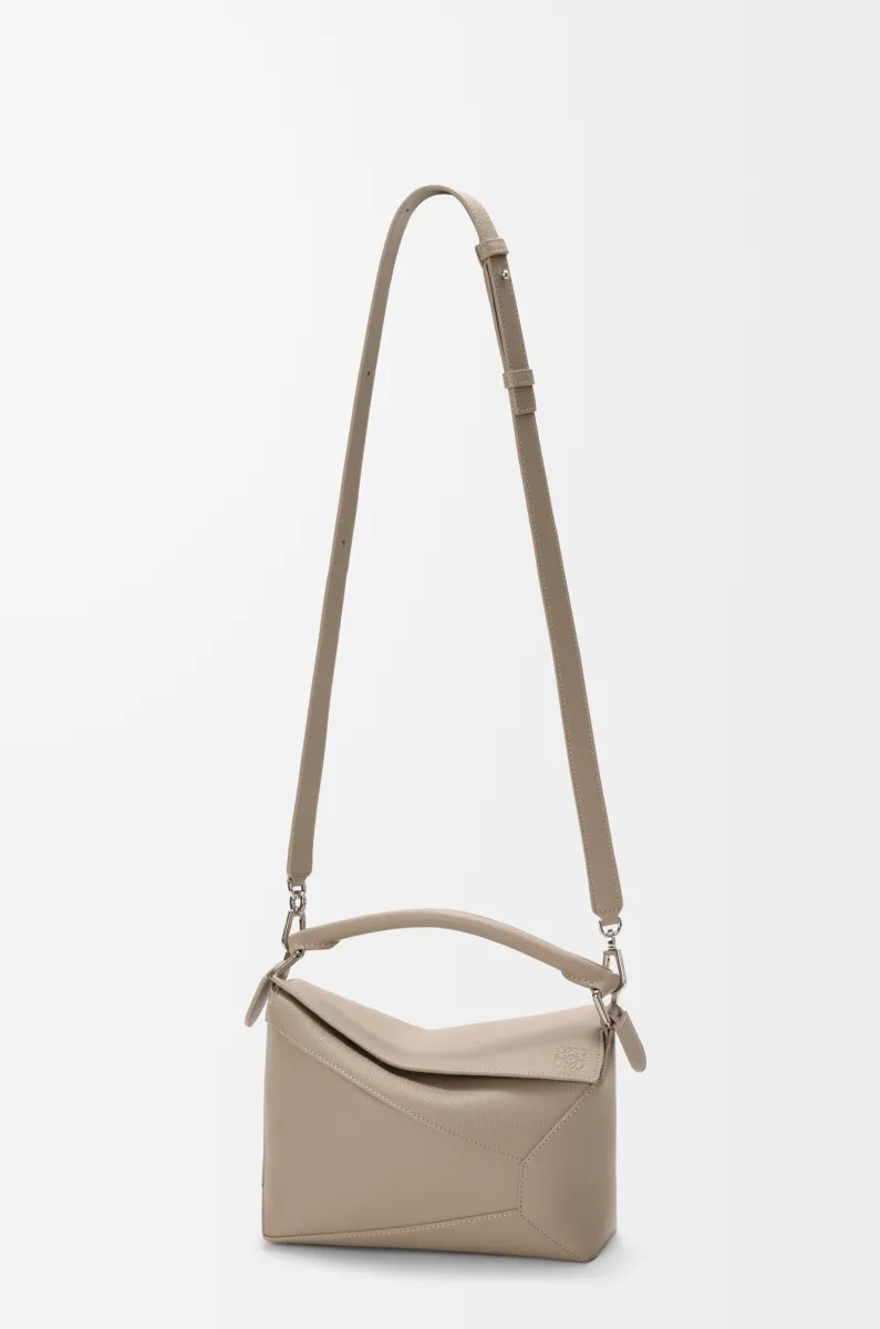 小号柔软粒面牛皮革 Puzzle 手袋