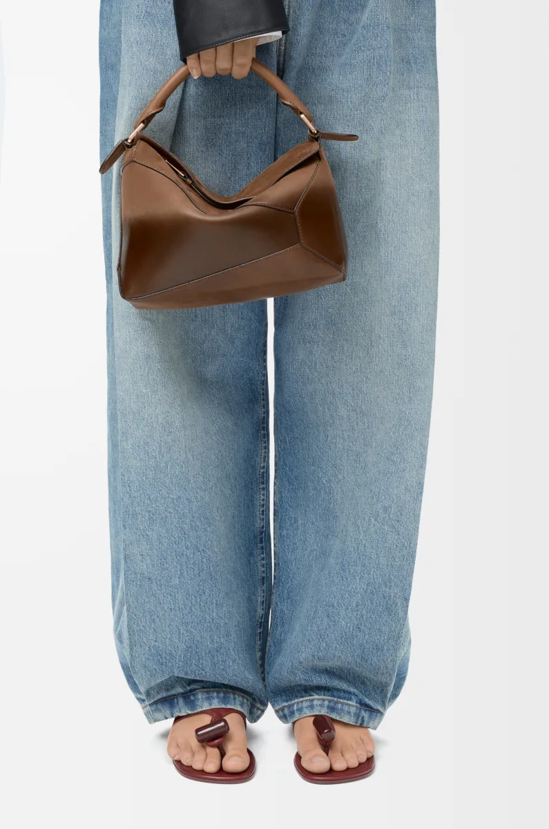 小号渐变漆面牛巴革 Puzzle Edge 手袋