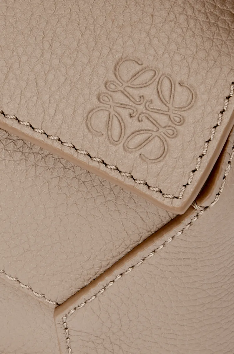 迷你柔软粒面牛皮革 Puzzle 手袋