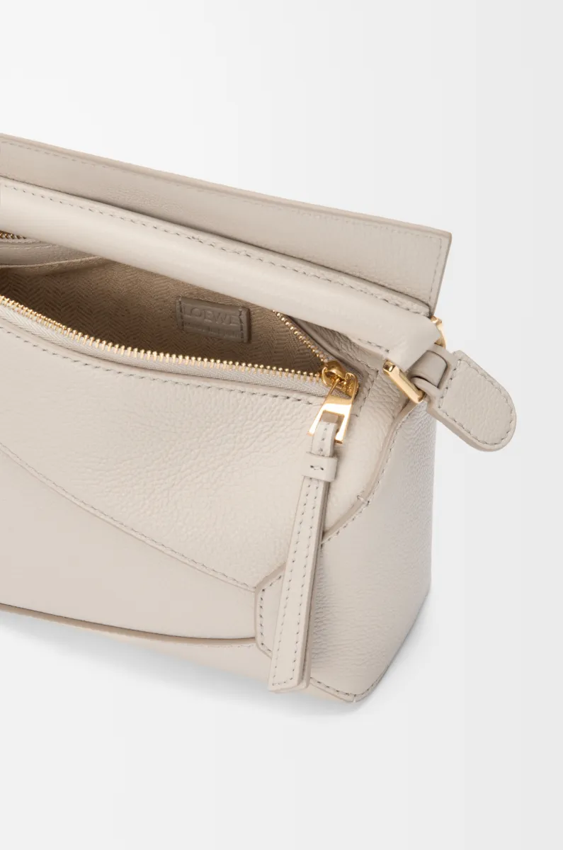 迷你柔软粒面牛皮革 Puzzle 手袋