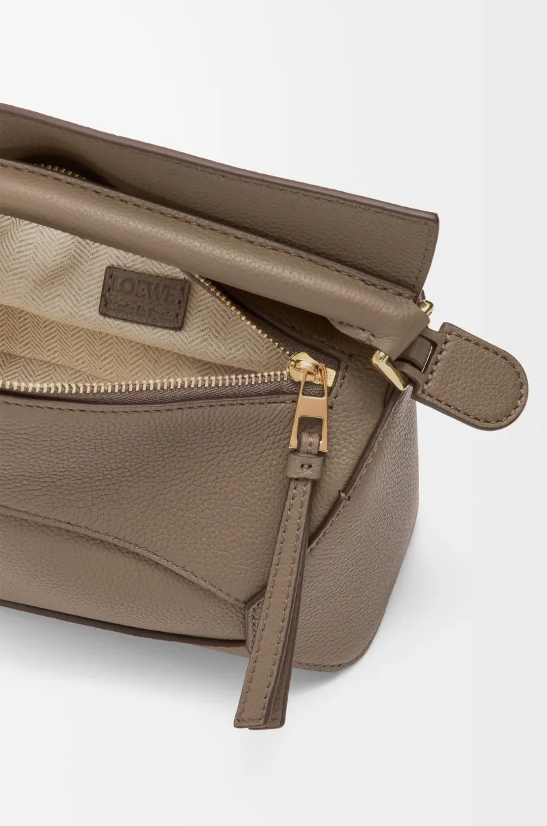 迷你柔软粒面牛皮革 Puzzle 手袋