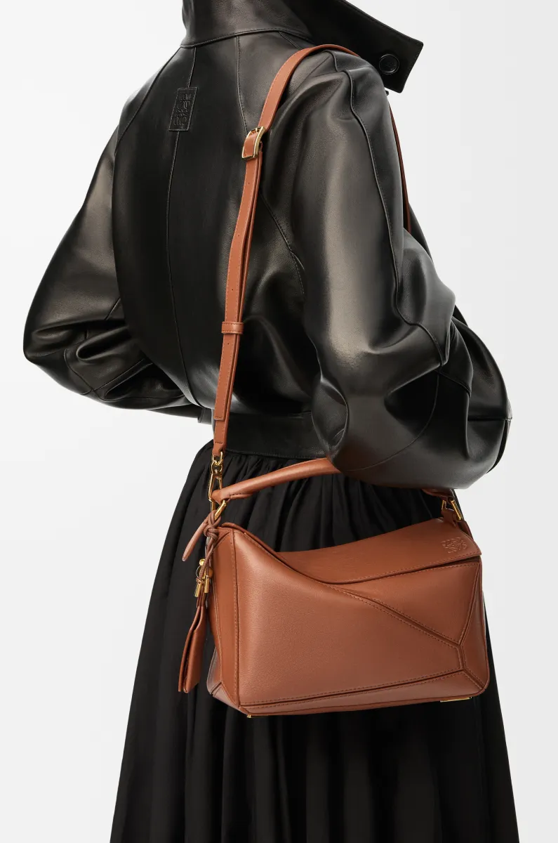 小号纳帕羊皮革 Featherlight Puzzle 手袋