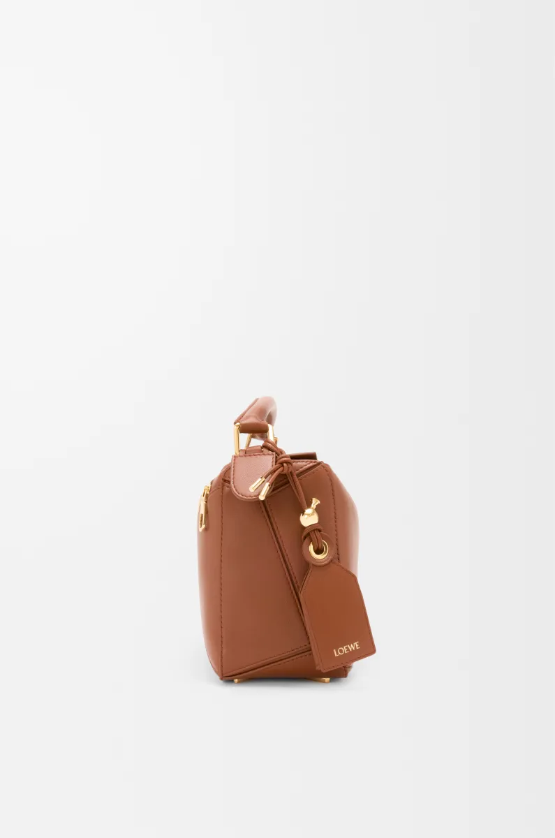 小号纳帕羊皮革 Featherlight Puzzle 手袋