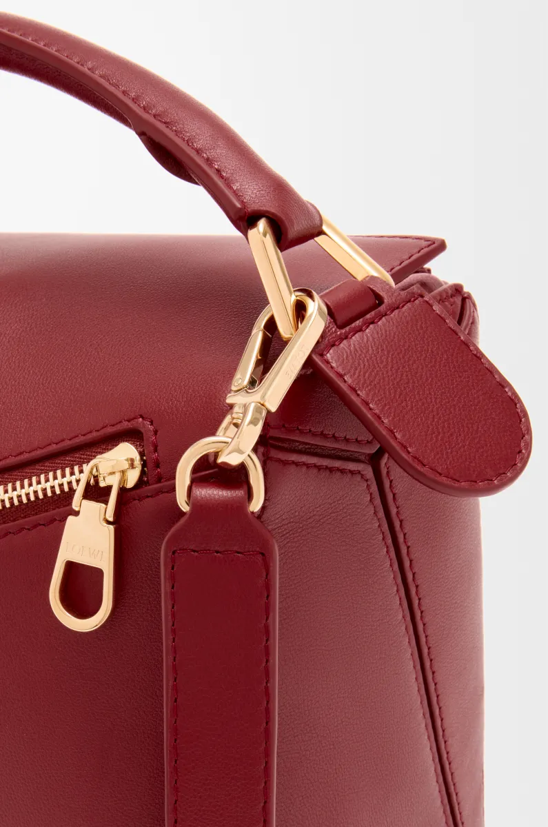 小号纳帕羊皮革 Featherlight Puzzle 手袋