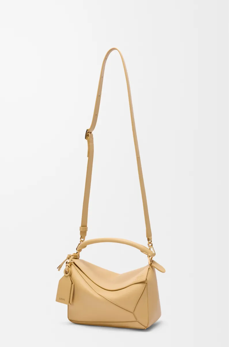 小号纳帕羊皮革 Featherlight Puzzle 手袋