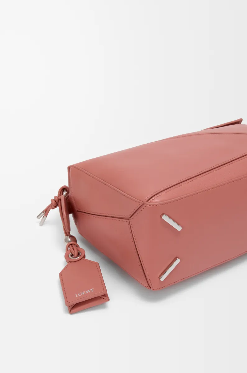 小号纳帕羊皮革 Featherlight Puzzle 手袋