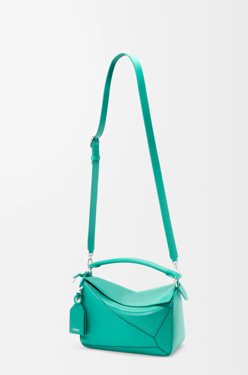 小号纳帕羊皮革 Featherlight Puzzle 手袋