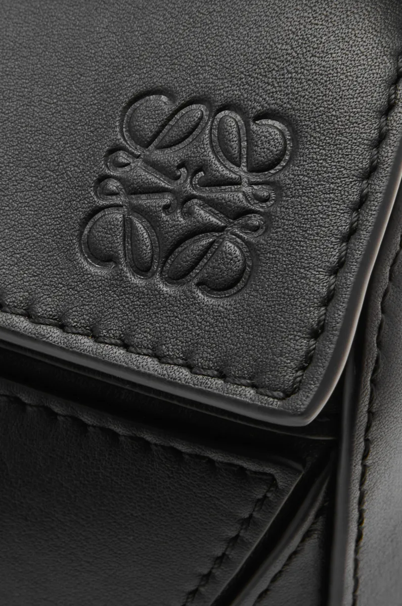 小号光滑牛皮革 Puzzle 手袋