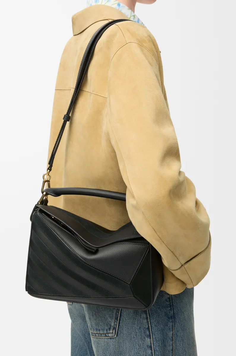 小号经典牛皮革和绒面革 Puzzle 手袋