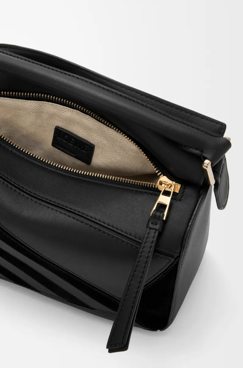 小号经典牛皮革和绒面革 Puzzle 手袋