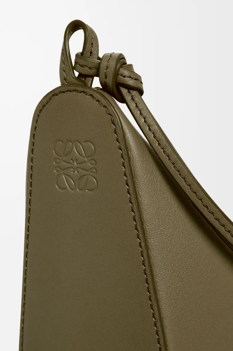 迷你经典牛皮革 Hammock Hobo 手袋