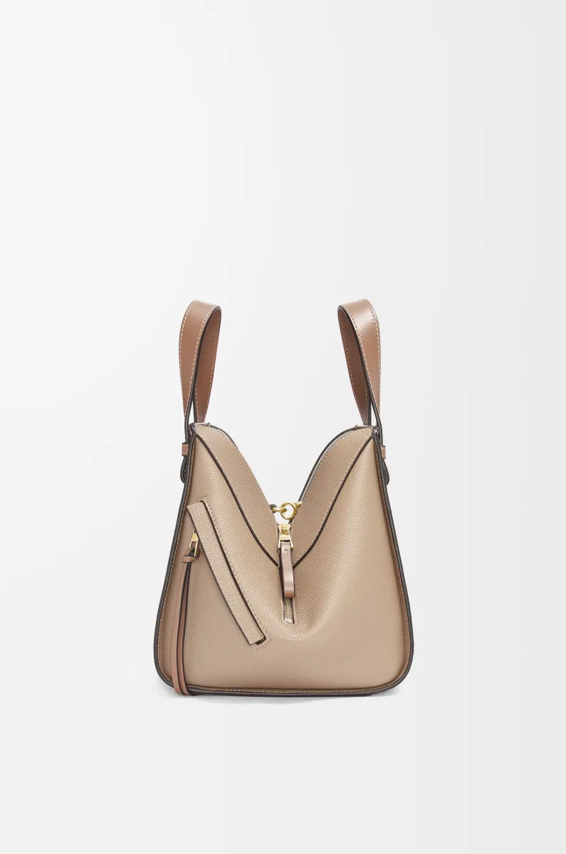 柔软粒面牛皮革 Hammock Compact 手袋