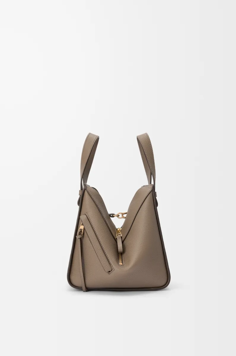 柔软粒面牛皮革 Hammock Compact 手袋