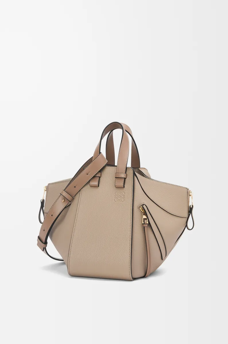 小号柔软粒面牛皮革 Hammock 手袋