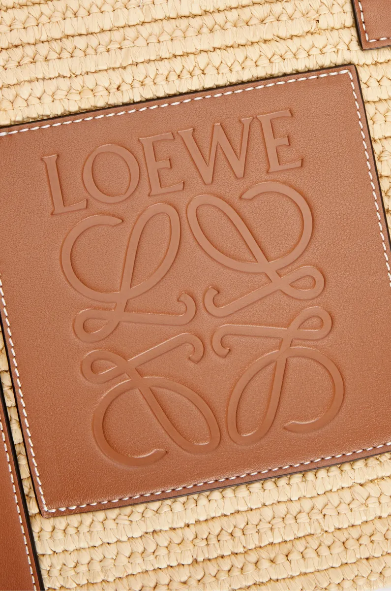 拉菲草和牛皮革小象 Basket 手袋